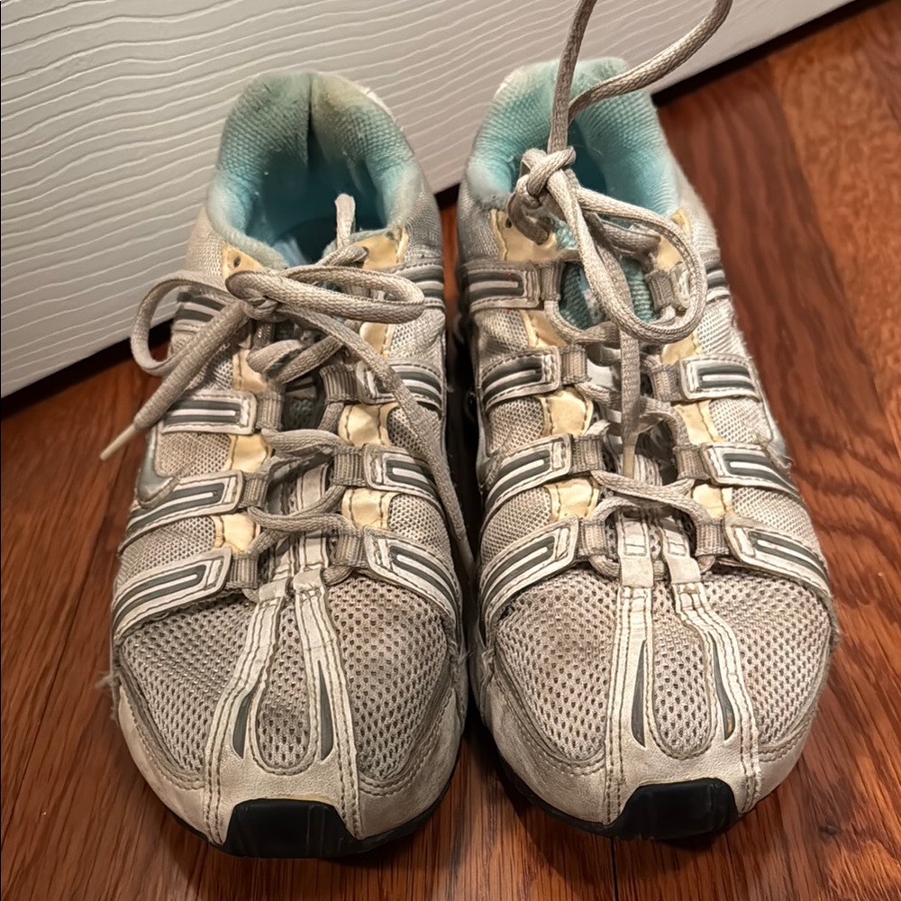 Nike Gray and Cream Sneakers with Breathable Mesh